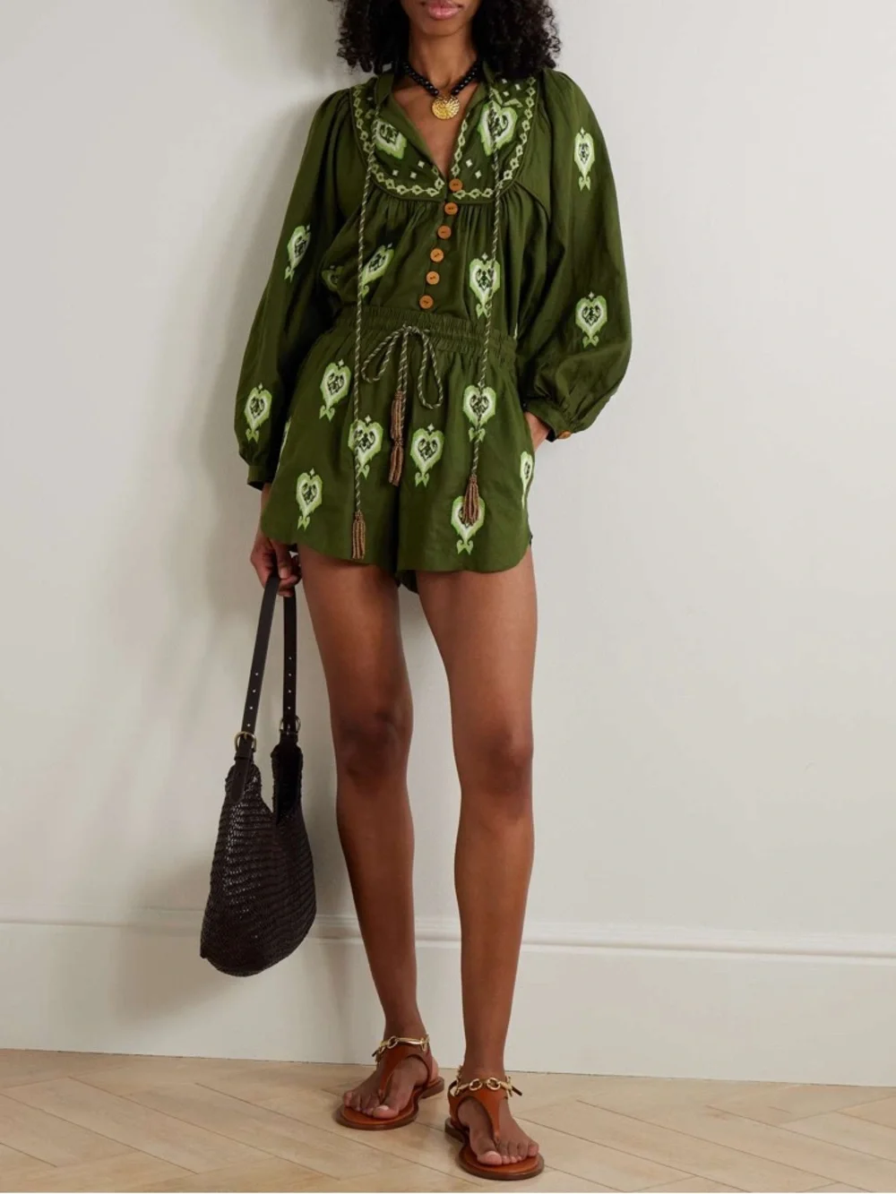 FARM Rio Embroidered Green Heart Tapestry Linen-Blend Shorts Size XXS NWT - Picture 6 of 15